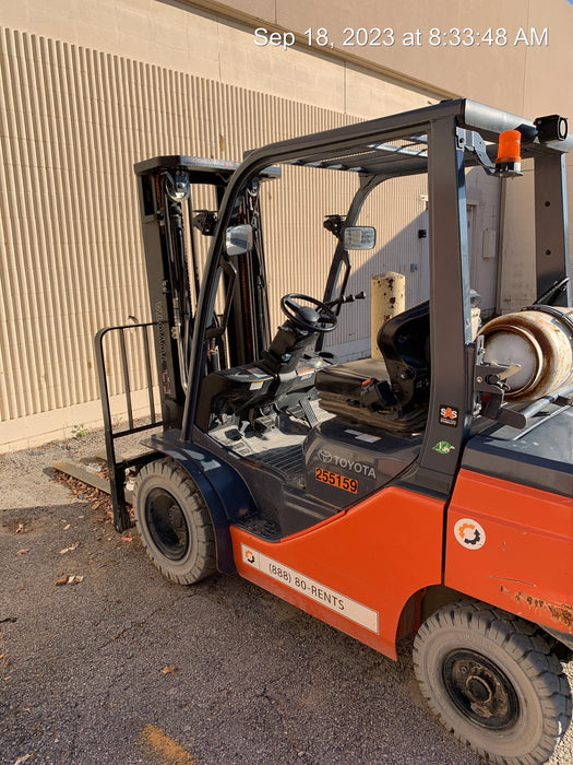 2022 TOYOTA 50-8FGU25