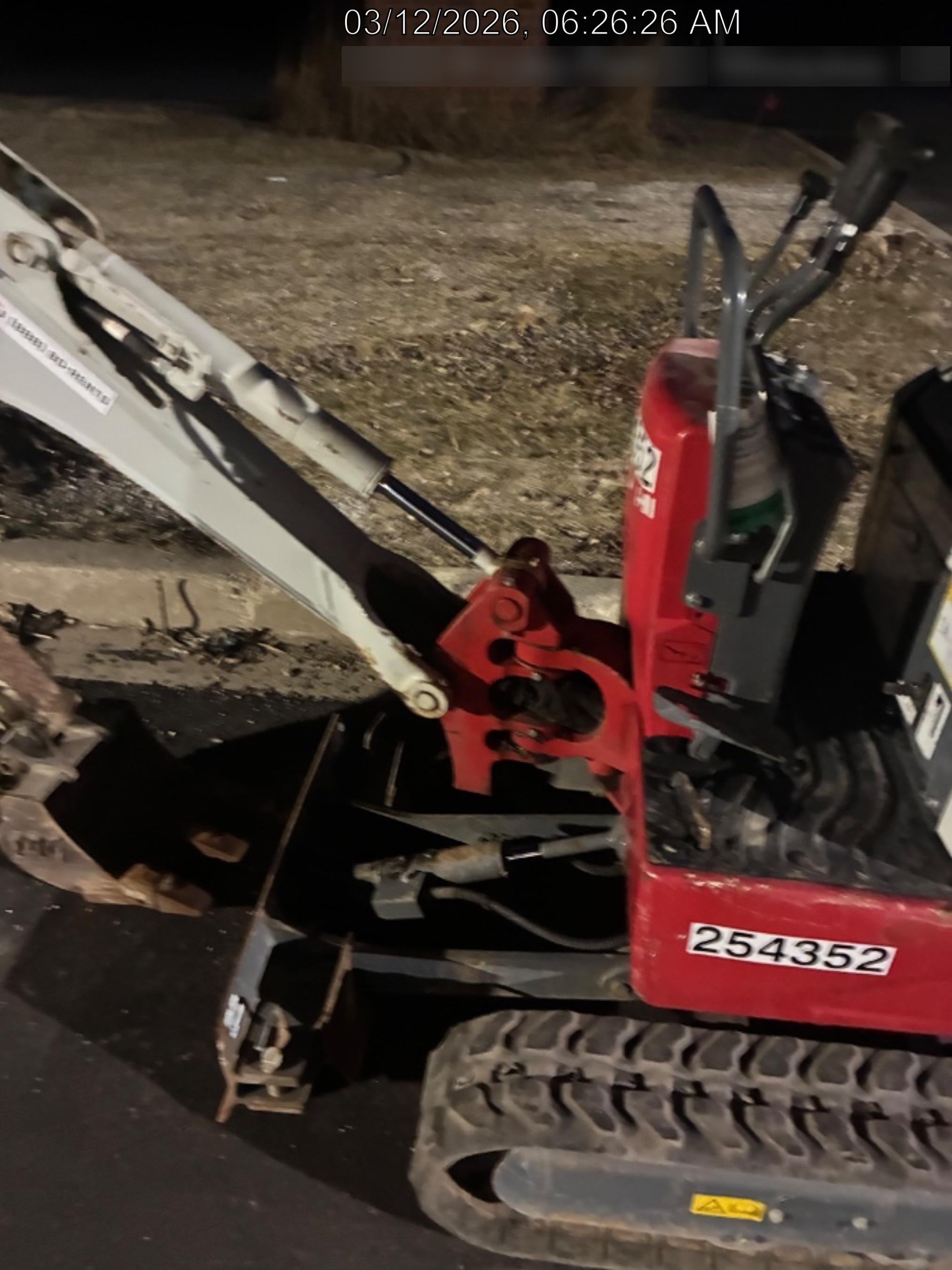 2022 TAKEUCHI TB210R