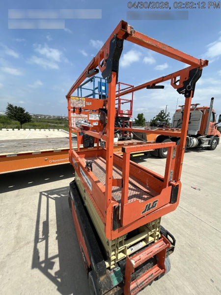 2021 JLG ES1932