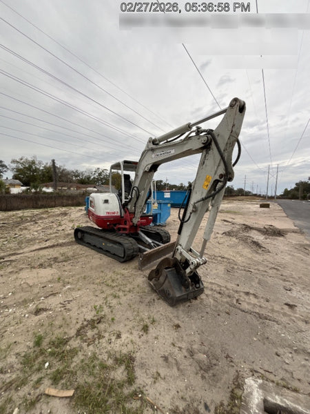 2023 TAKEUCHI TB250-2R