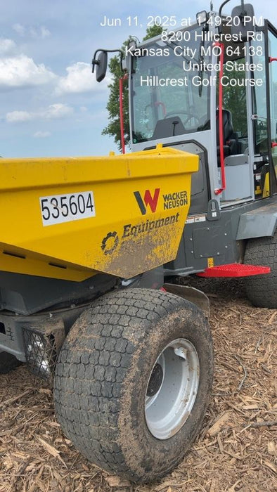 2025 WACKER NEUSON DW311 Cab Turf Tires