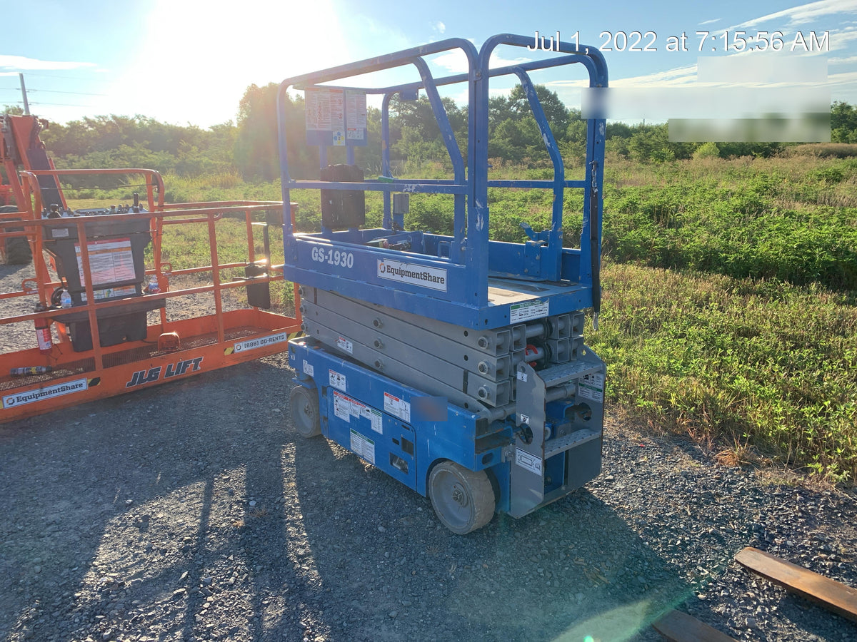 2020 Genie GS-1930 Fixed rails with chain entry gate - Pre A92.20