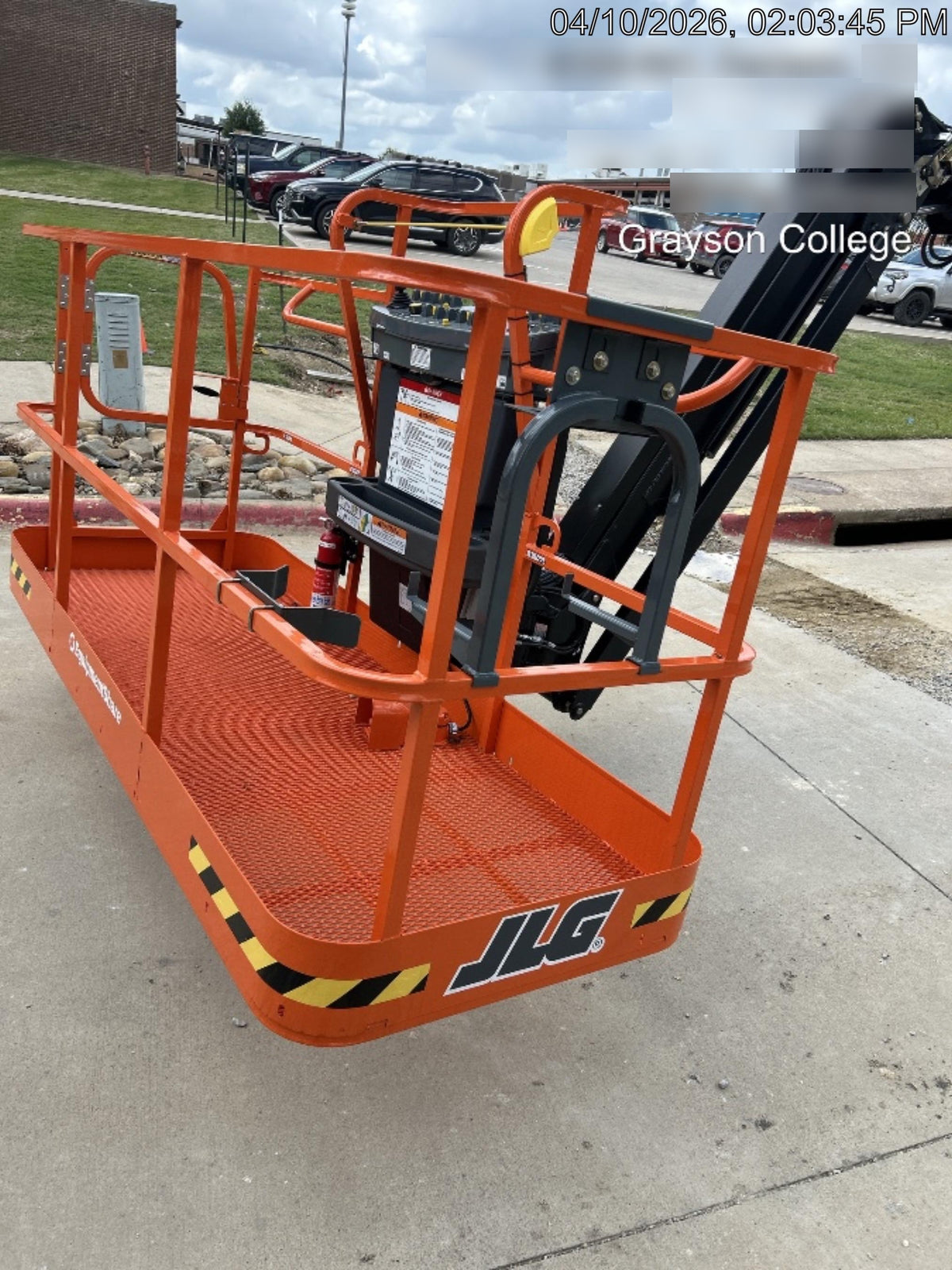 2026 JLG 660SJ