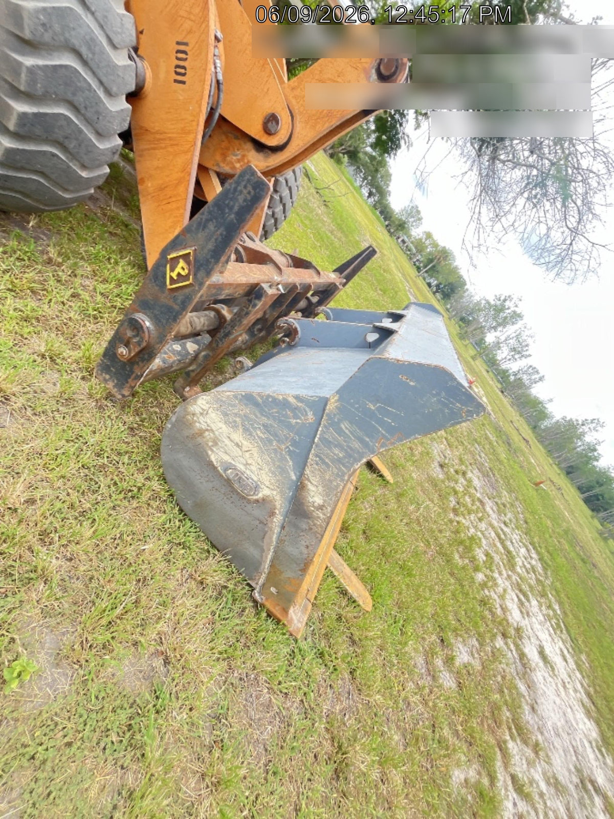 2022 PEMBERTON 72" Utility Forks