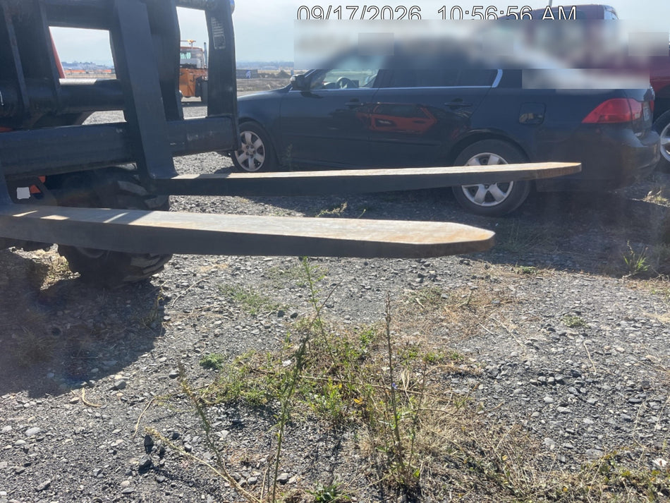 2025 JLG 519