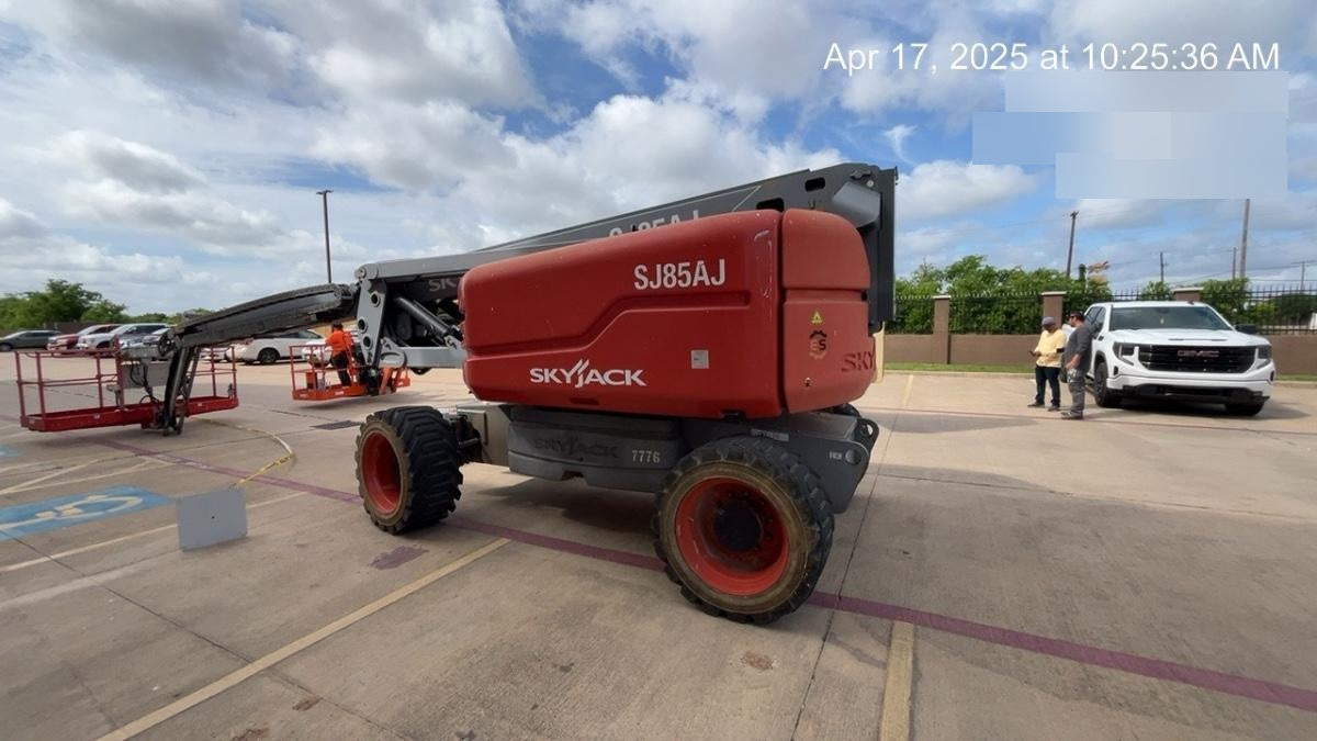 2018 SKYJACK SJ85 AJ