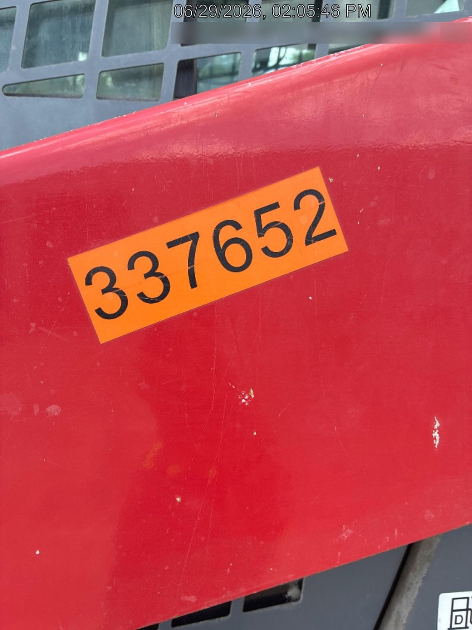 2023 TAKEUCHI TL10V2-CR