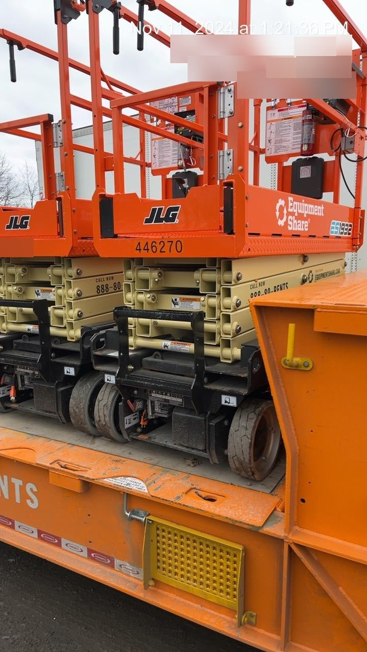 2024 JLG ES1932
