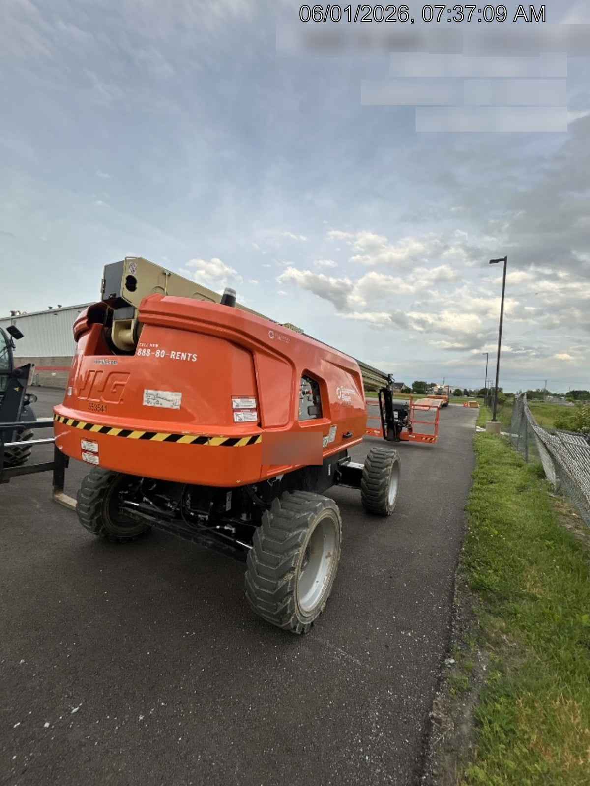 2025 JLG 660SJ