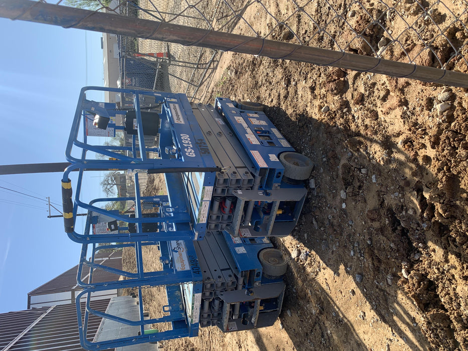 2019 Genie GS-1930 Fixed Rails with Chain Entry