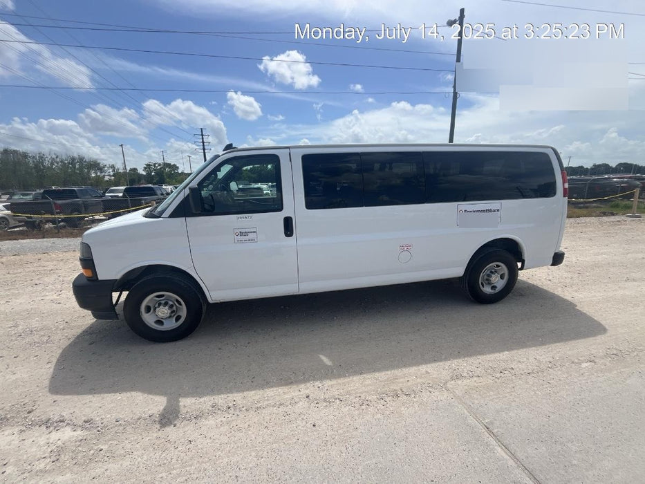 2023 CHEVROLET Express Van - Rental