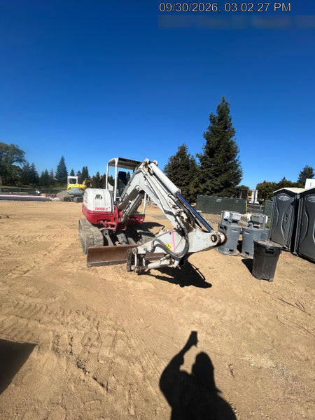 2021 TAKEUCHI TB250-2