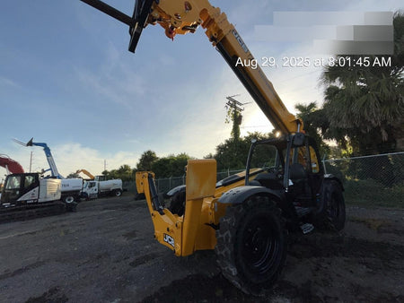 2025 JCB 510-56