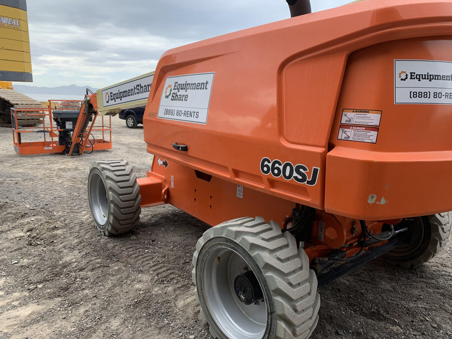 2019 JLG 660SJ