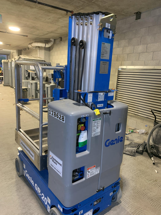 2021 GENIE GR-20