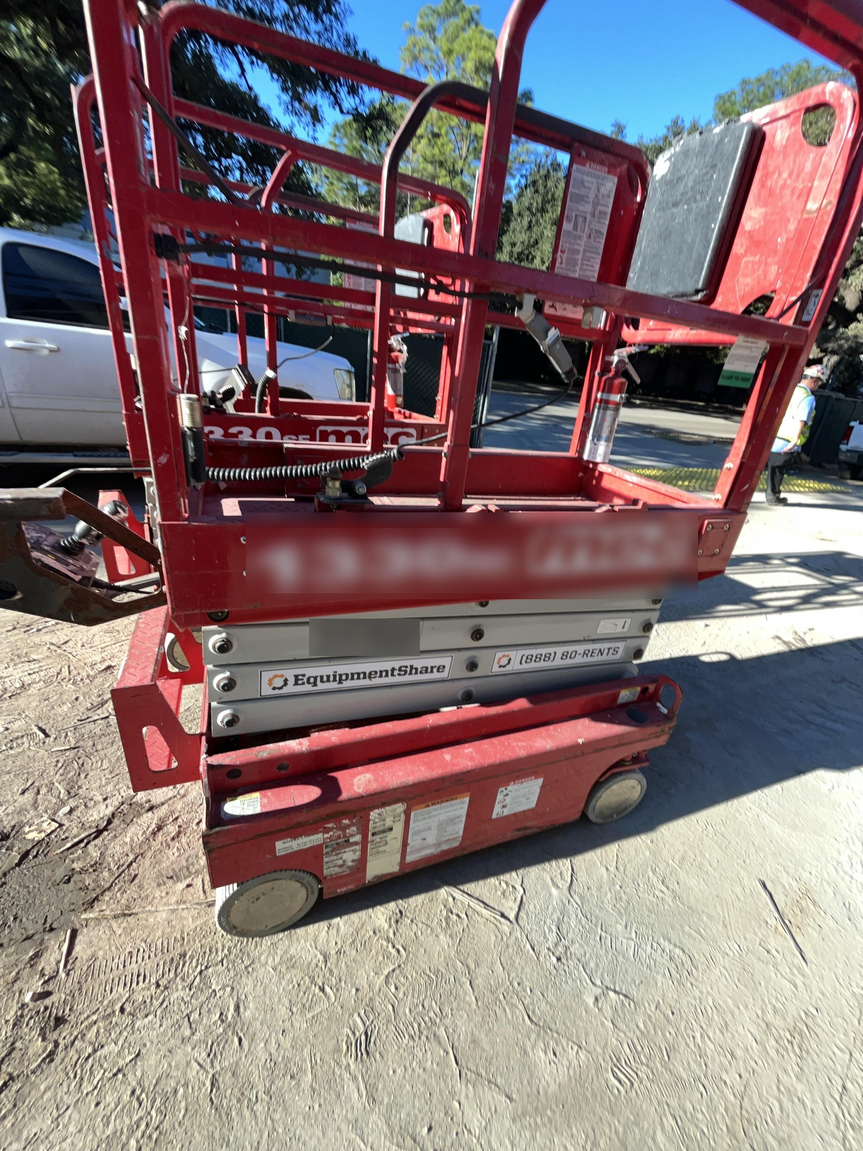 2019 MEC 1330SE Motion Alarm, Beacon, Includes MachineLink keypad and telematics device