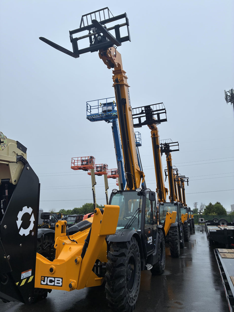 2026 JCB 514-56
