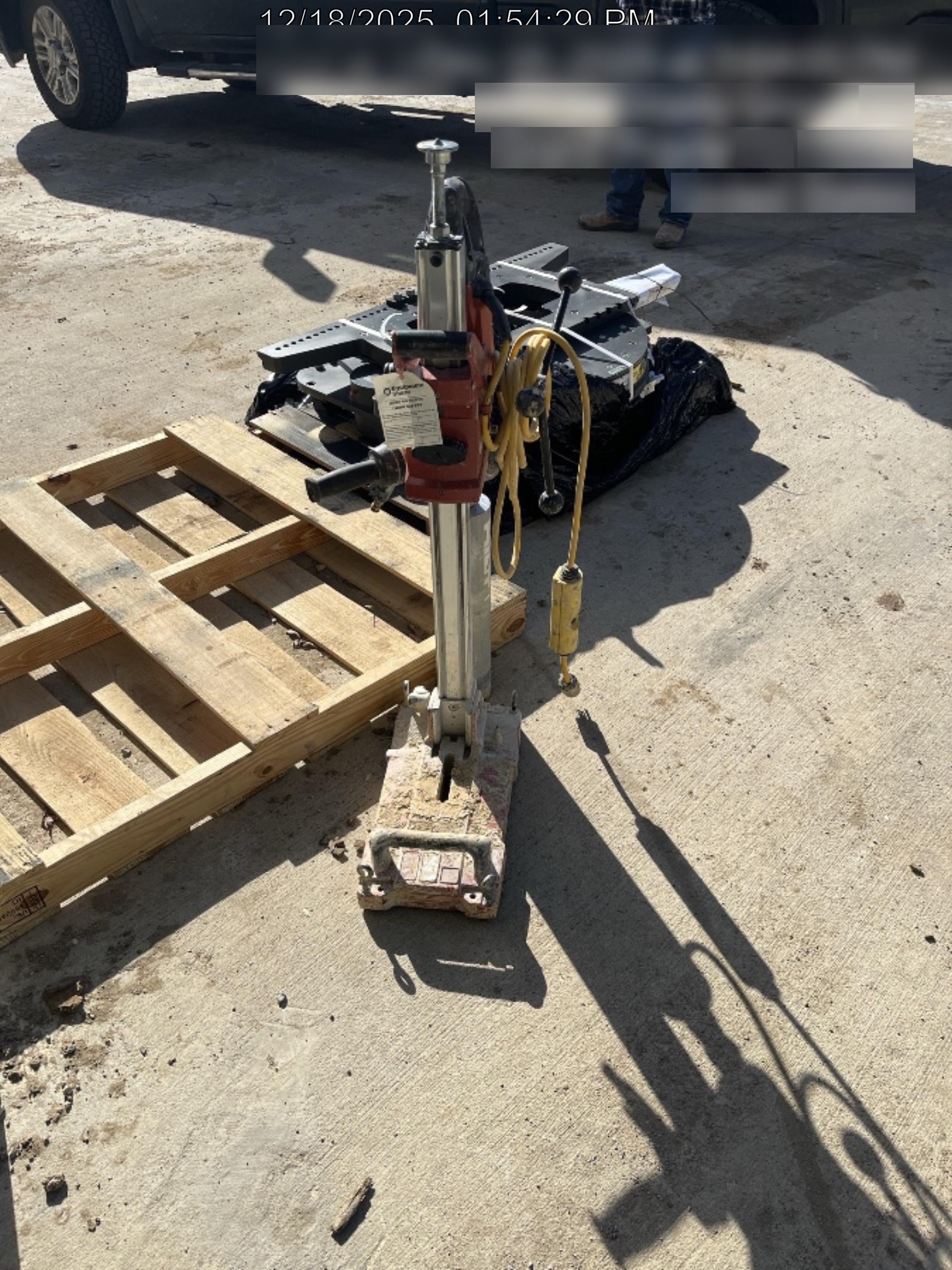 2022 HILTI DD150U