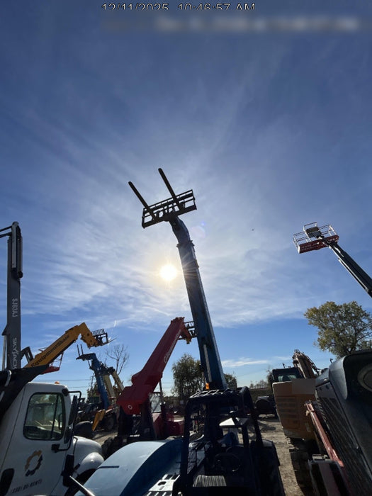 2017 Genie GTH-844 Genie GTH 844, Solid Tires, 60" carriage, Open ROPS