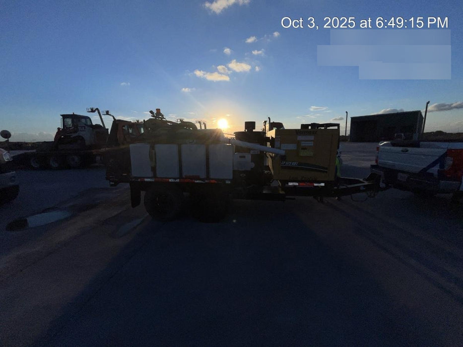 2020 Vac-Tron LP573XDT 24 HP Kohler Diesel Engine (Tier 4 Final), Includes 500 Gallon Debris Tank w/ Hydraulic Tilt, two (2) 100 Gallon Water Tanks, Low Profile Torsion Axles (12,000 GVWR), Manual Jack