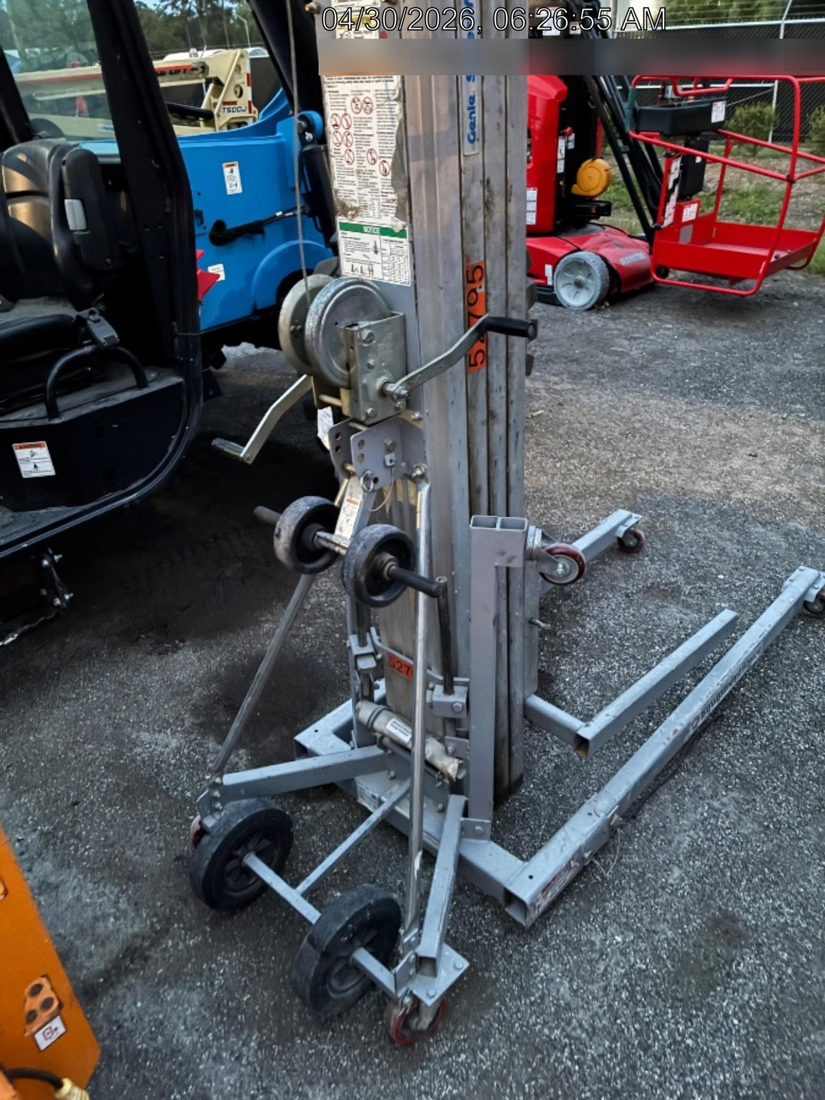 2019 GENIE SLC-24