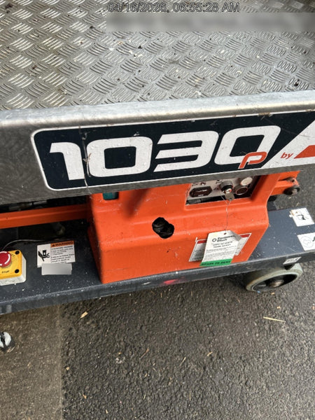 2021 JLG 1030P
