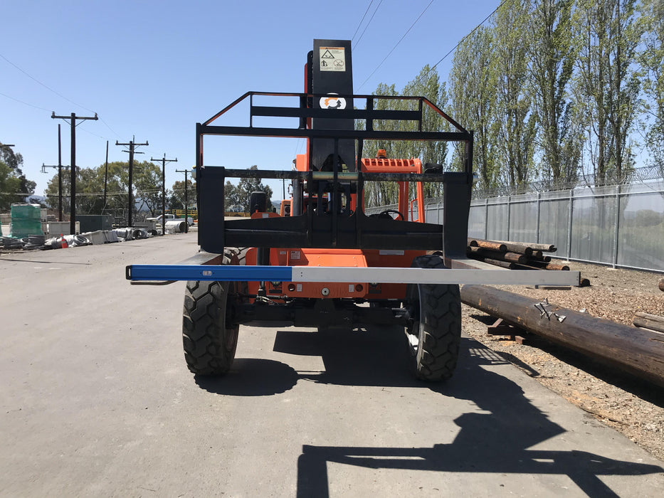 2020 Skytrak 8042 74 Hp, FF Tires, Work Lights, Beacon, Aux Hydraulics, Back up Alarm, Lifting Eye, ES Decals