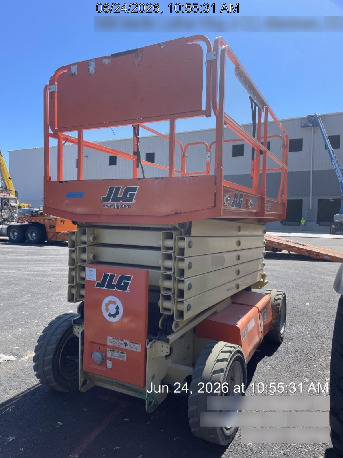 2019 JLG 4069LE Solid Non Marking Tires, Rotating Beacon