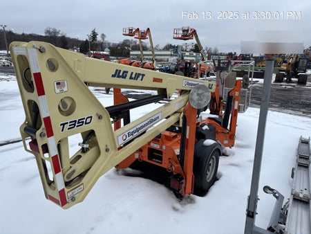 2022 JLG T350