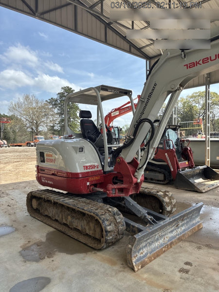 2025 TAKEUCHI TB250-2R