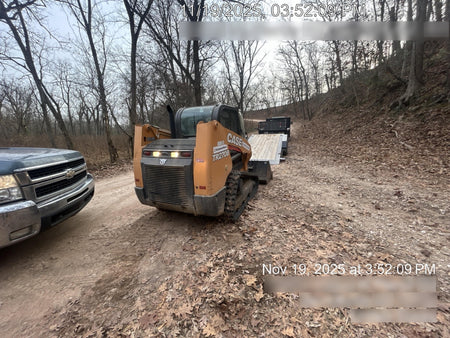 2021 CASE TR270B