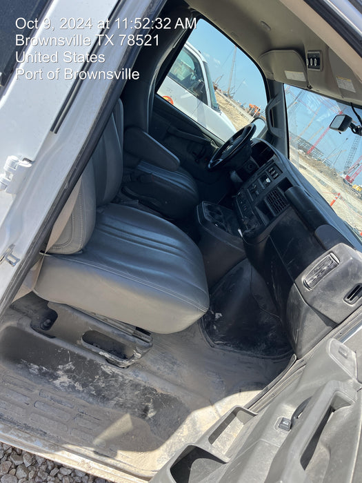 2023 CHEVROLET Express Van - Rental