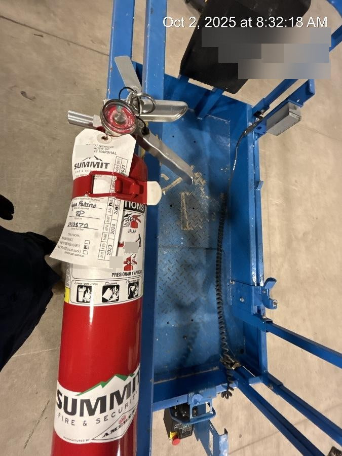 2023 GENIE GS-1432