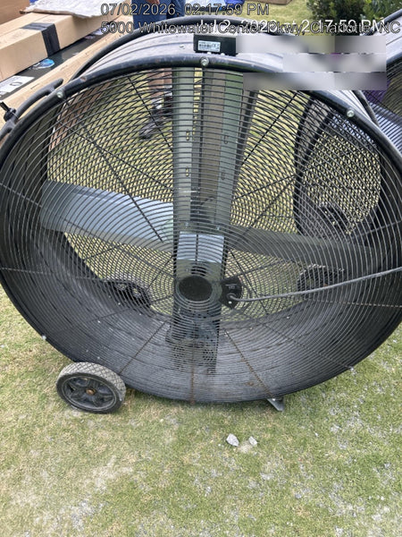 2022 COMMERCIAL ELECTRIC 42" BD Barrel Fan