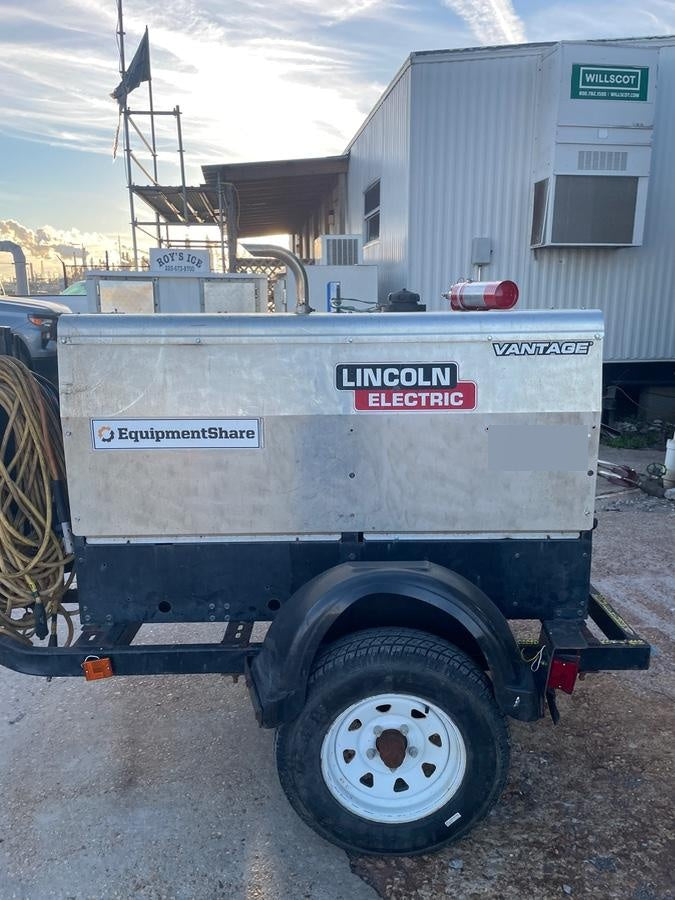 2019 Lincoln Electric Vantage 322 Ready-Pak 3, Two Wheel Trailer, Fender and Light Kit, Cable Rack