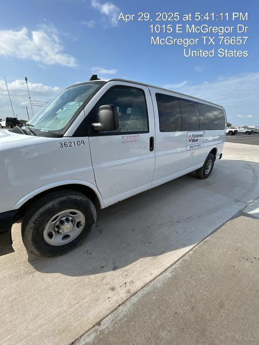 2023 CHEVROLET Express Van - Rental