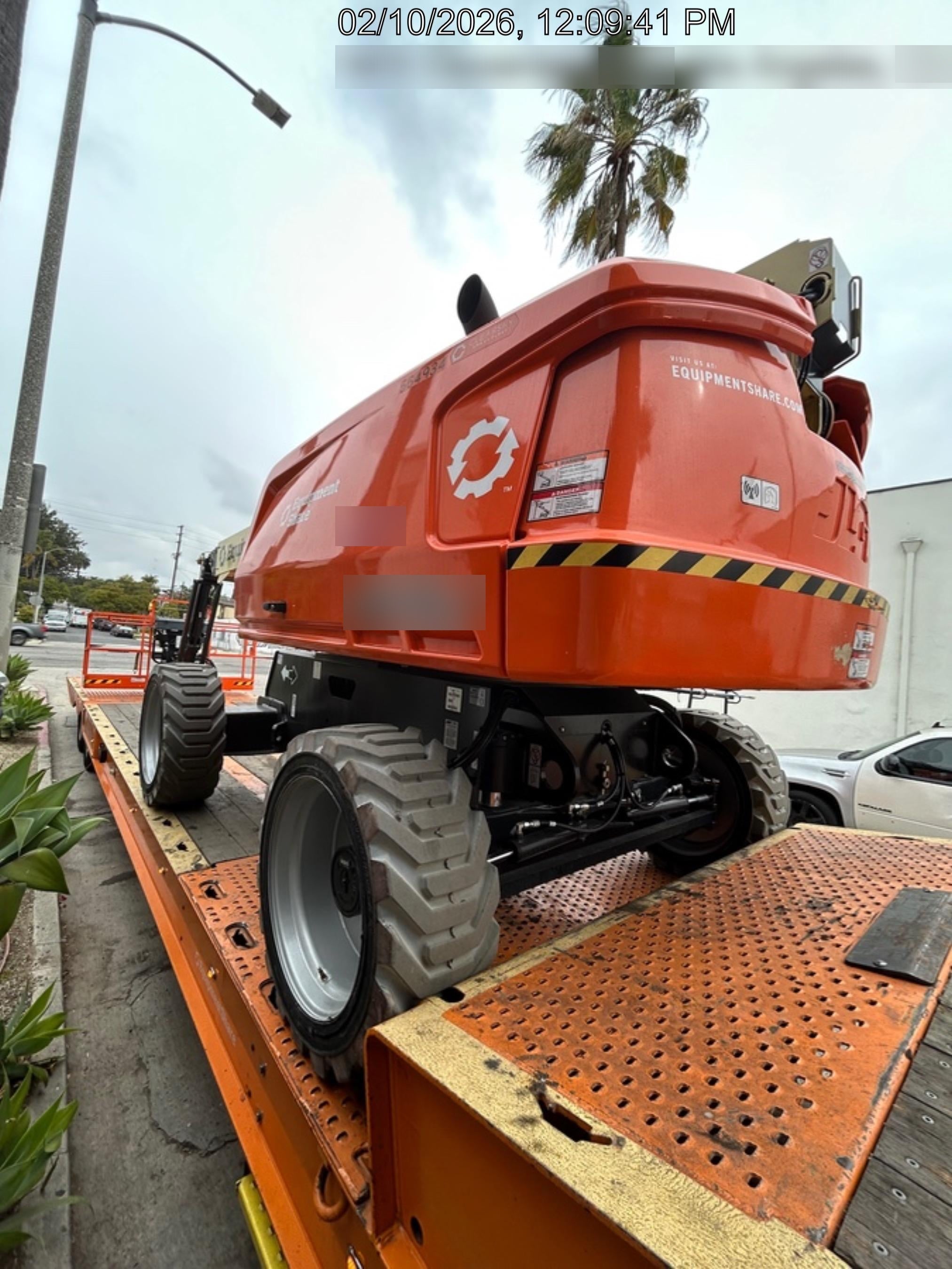 2025 JLG 660SJ