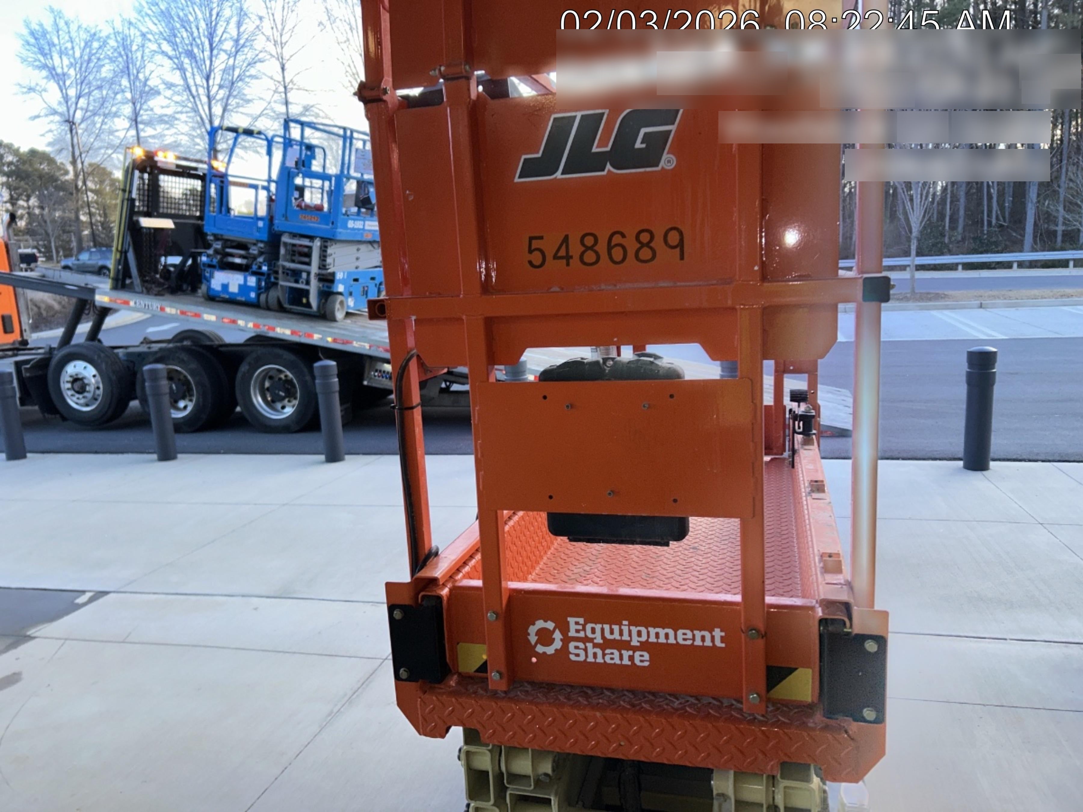 2025 JLG ES1932