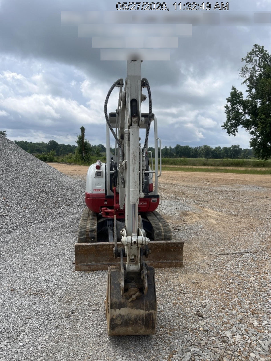 2025 TAKEUCHI TB235-2R