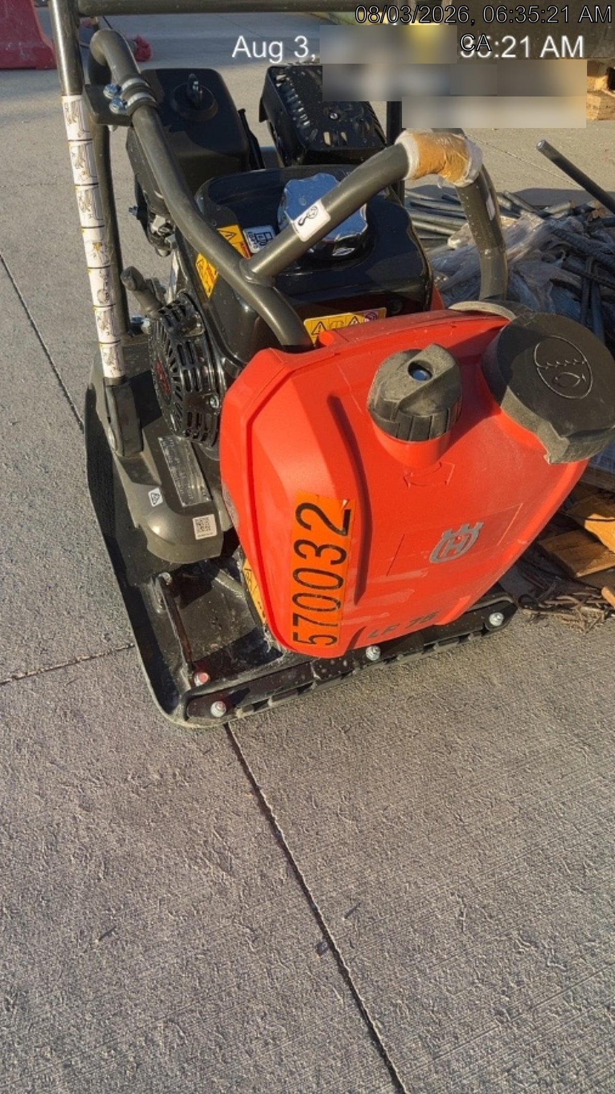 2025 HUSQVARNA LF75