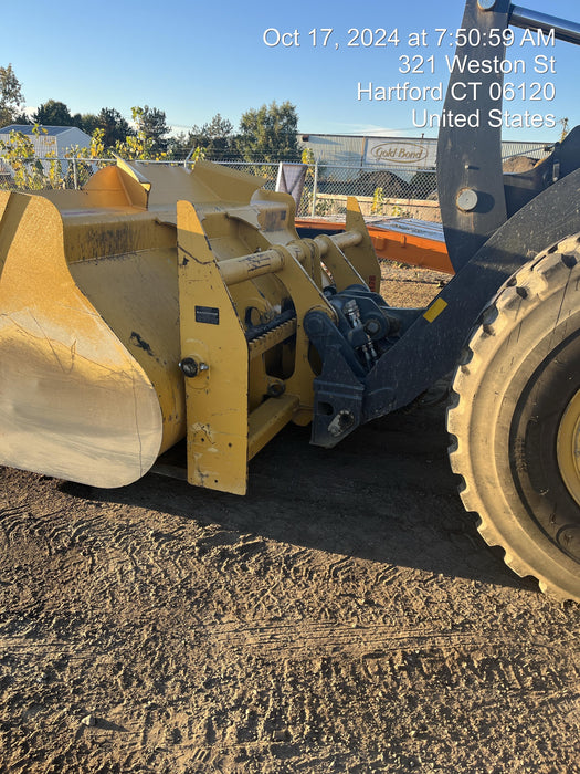 2020 JOHN DEERE 96" Loader Fork Carriage - John Deere