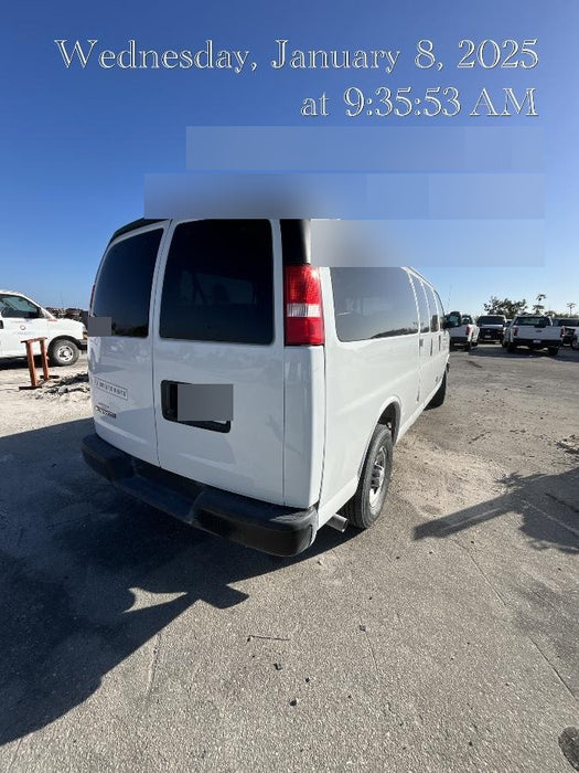2023 CHEVROLET Express Van - Rental