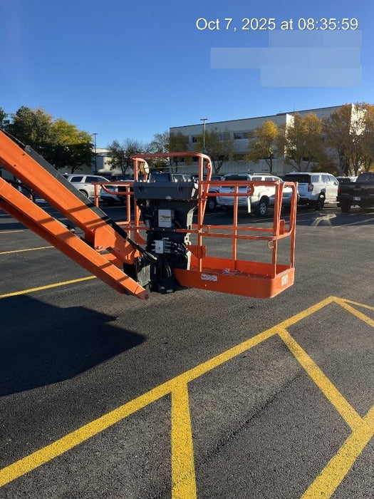 2019 JLG 600AJ