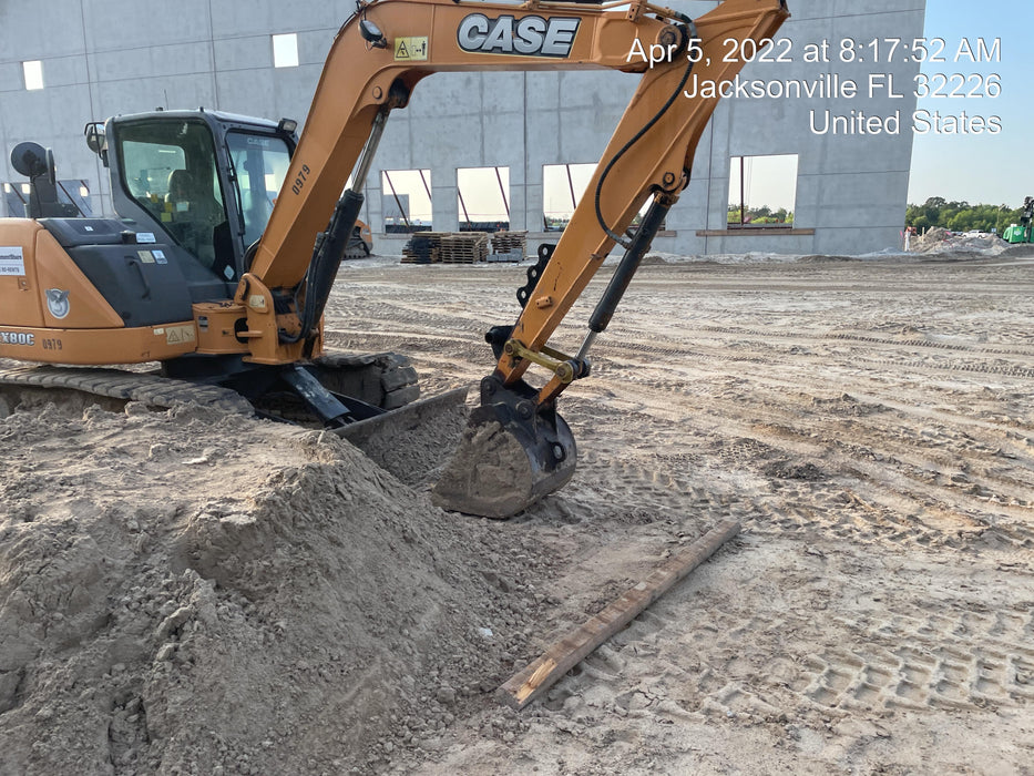 2015 Case CX80C CLOSED CAB, A/C, RUBBER TRACKS PADS, 7'-2" ARM