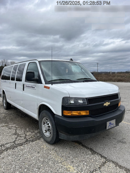2023 CHEVROLET Express Van - Rental