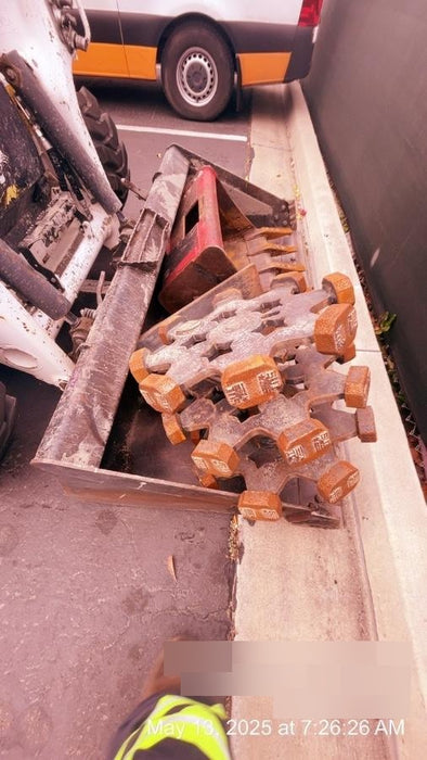 2021 DOOSAN 30" Bucket - Doosan