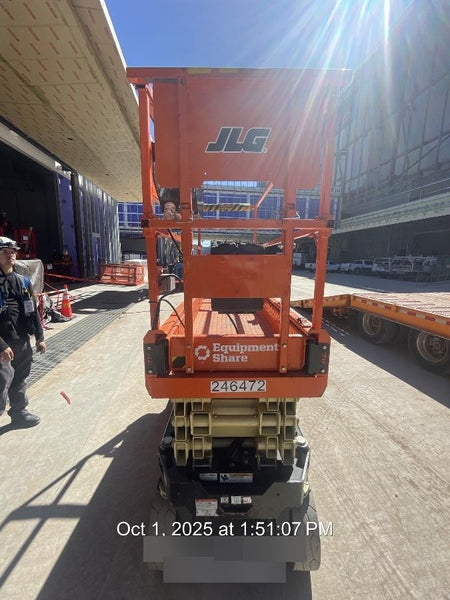 2022 JLG ES2632