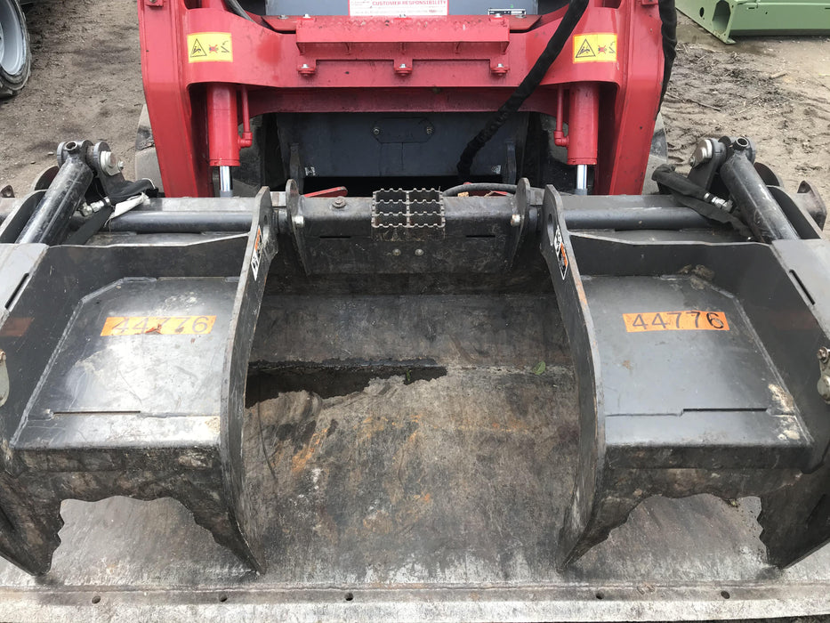 2019 PALADIN 72" Scrap Grapple Bucket - Paladin