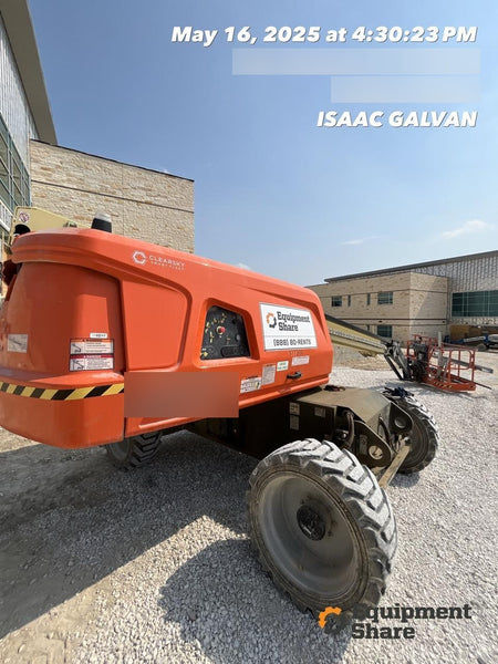 2023 JLG 660SJ
