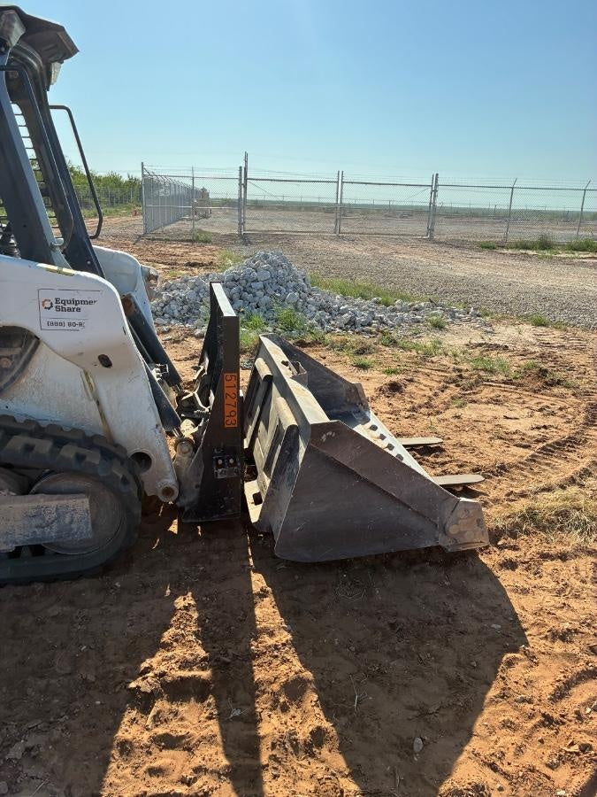 2025 ARROW MATERIAL HANDLING F5100CB